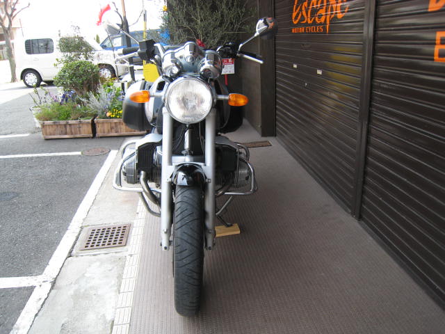バイク　　R1100R　黒＆シルバー　車検令和４年2月まで　距離66000キロ　左右サイドボックス付 R1100R | Escape Bike