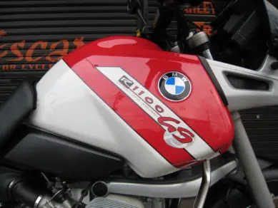 BMW-R1100GS-004-389x292.jpg.webp
