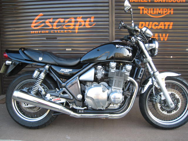 Kawasaki ZEPHYR 1100RS
