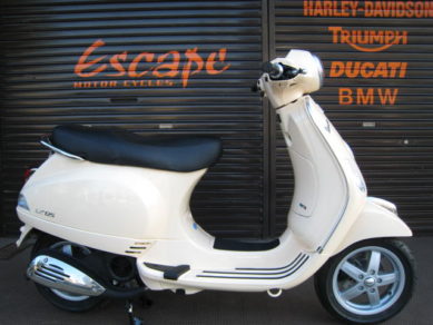 PIAGGIO VESPA LX125