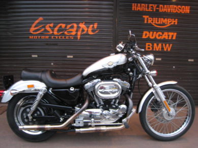 HD XL1200C