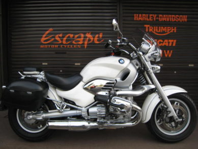 BMW R1200Cモントーク　白 001