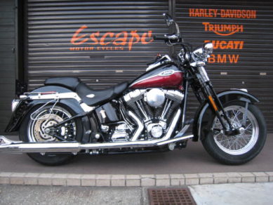 HARLEY-DAVIDSON スプリンガークラシック