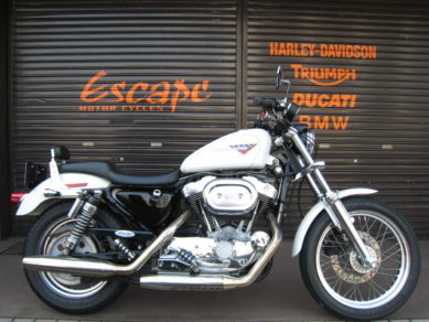 HARLEY-DAVIDSON XL1200S 白