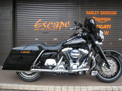 HARLEY-DAVIDSON FLHTCU-i ウルトラ カスタム