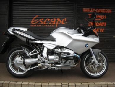 BMW R1100S
