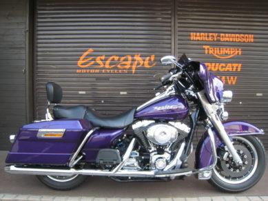 HARLEY-DAVIDSON FLHRロードキング