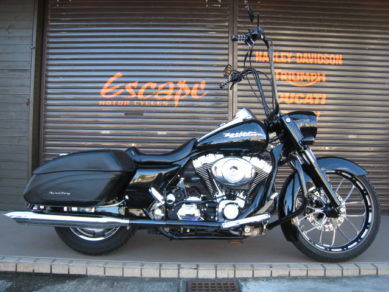 HARLEY-DAVIDSON FLHRC カスタム 21inc