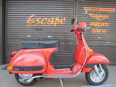 VESPA P200E