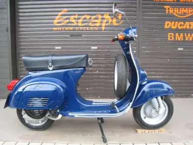 Vespa  50ss 室内保管 機関良好 値下げ交渉有り 8201752B3026011300101.jpg
