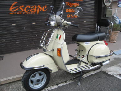 VESPA PX200FL2 | Escape Bike