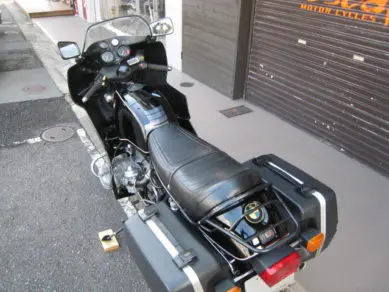R100RS ツインサス | Escape Bike