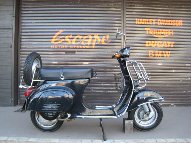 VESPA 50S | Escape Bike