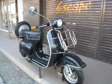 VESPA 50S | Escape Bike