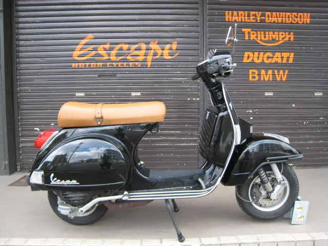 VESPA PX125 FL2 黒 | Escape Bike