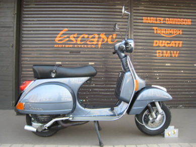 VESPA PX150ユーロ3 ガンメタ