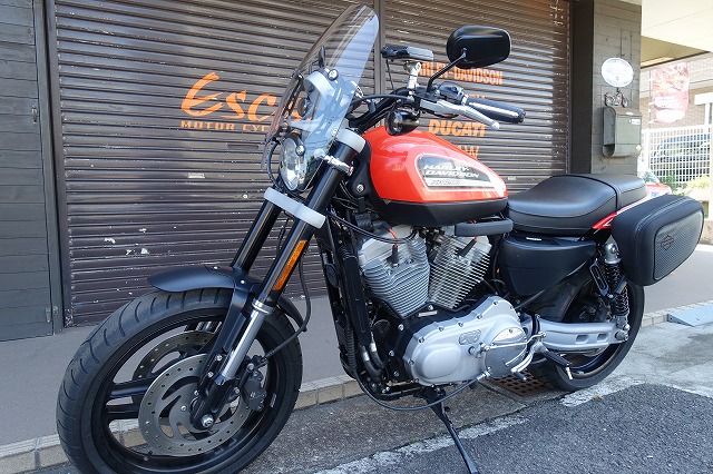 XR1200 カスタム スパトラマフラー | Escape Bike