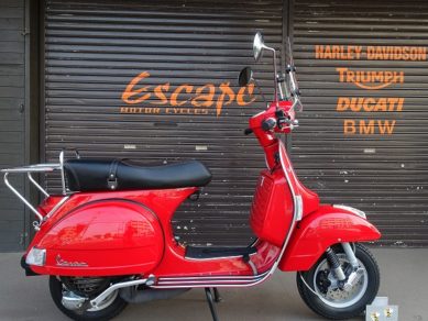 VESPA PX125 ユーロ3 赤 Rキャリア付き