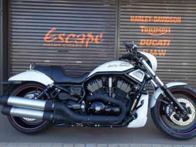 HARLEY-DAVIDSON VRSCDX ナイトロッドSP ホワイト