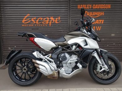 MVアグスタ STRADALE 800 ローダウン仕様