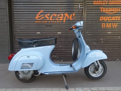 VESPA 50R ライトブルー