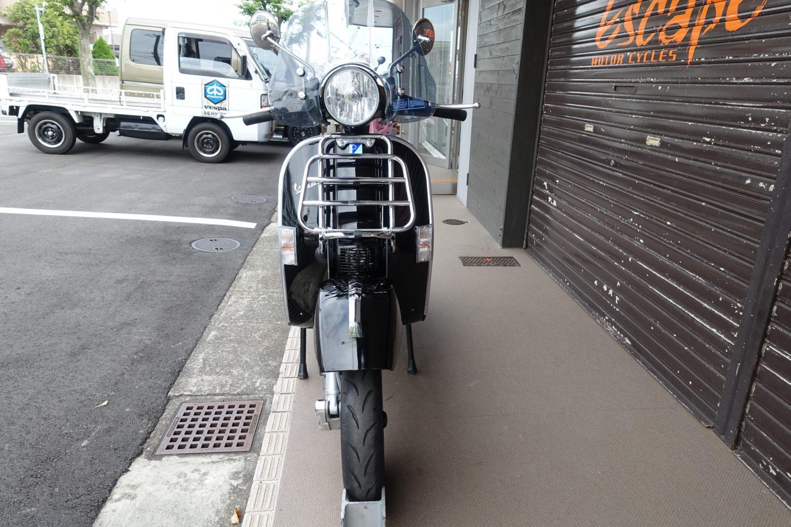 VESPA PX150ユーロ3 ブラック | Escape Bike