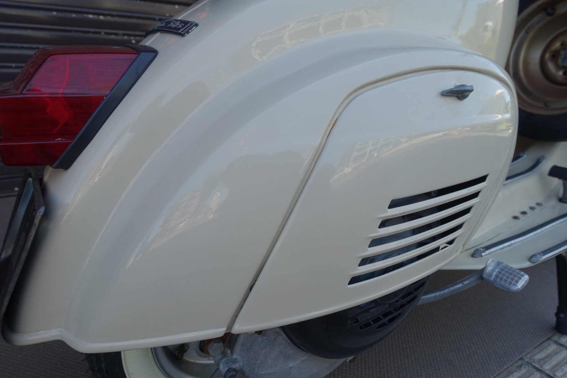 VESPA 50Sビンテージ 75ccボアアップ | Escape Bike