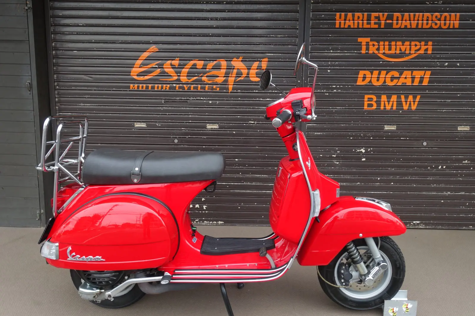 VESPA PX200FL2 | Escape Bike