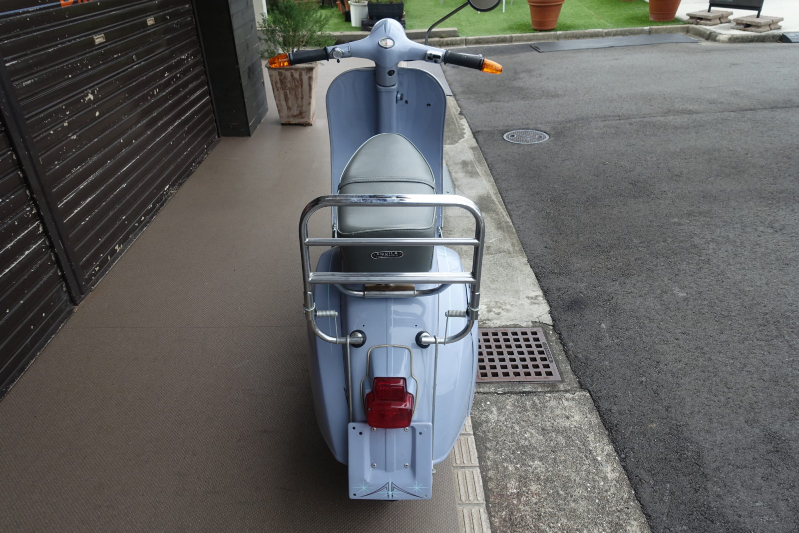 ベスパ50sヴィンテージ　102cc VESPA 50S クラシックブルー | Escape Bike