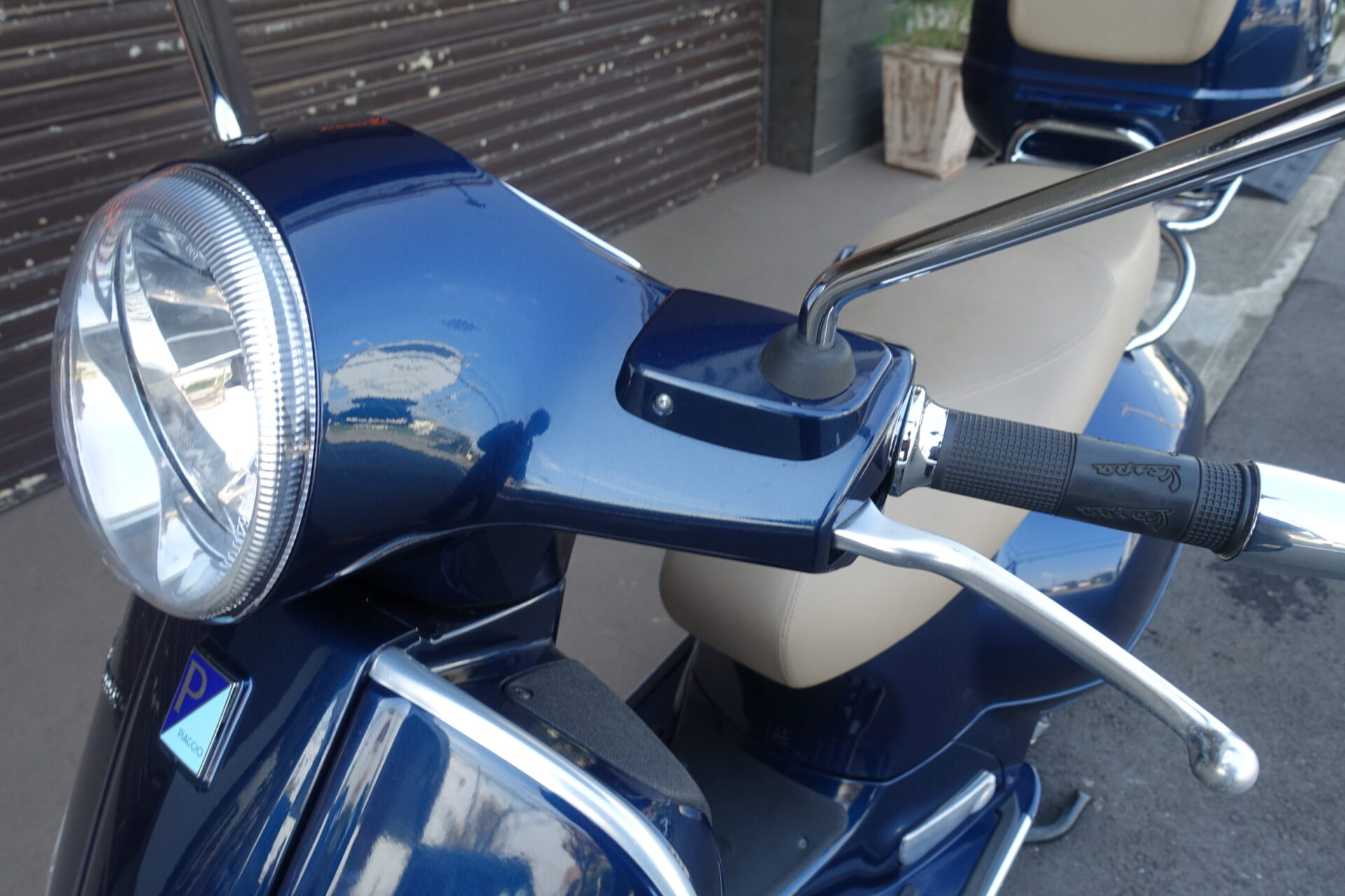 VESPA GTS250ie | Escape Bike