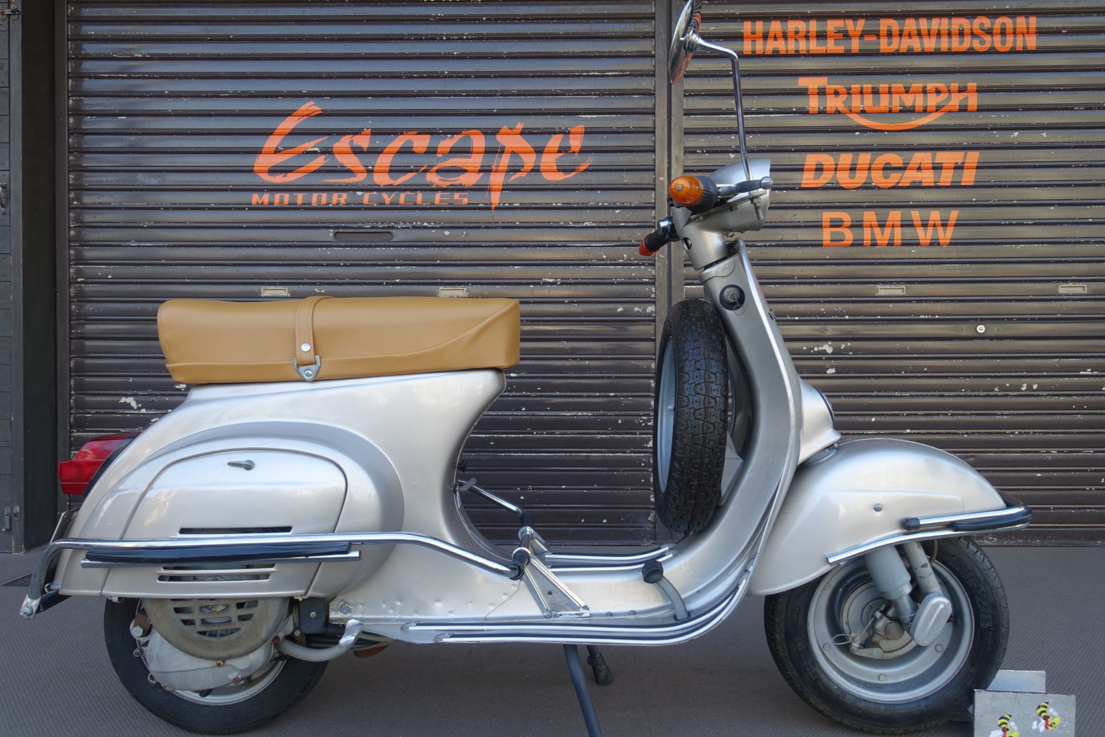 VESPA 50S シャンパンゴールド