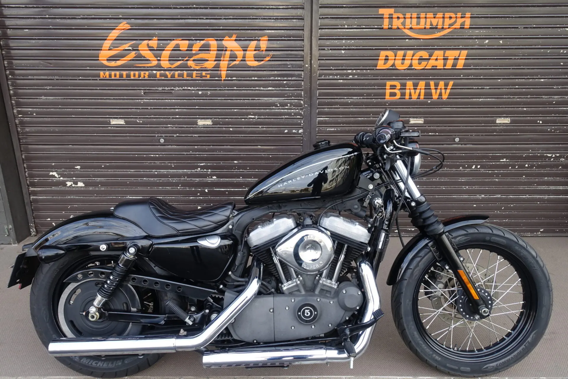 XL1200N ナイトスター | Escape Bike