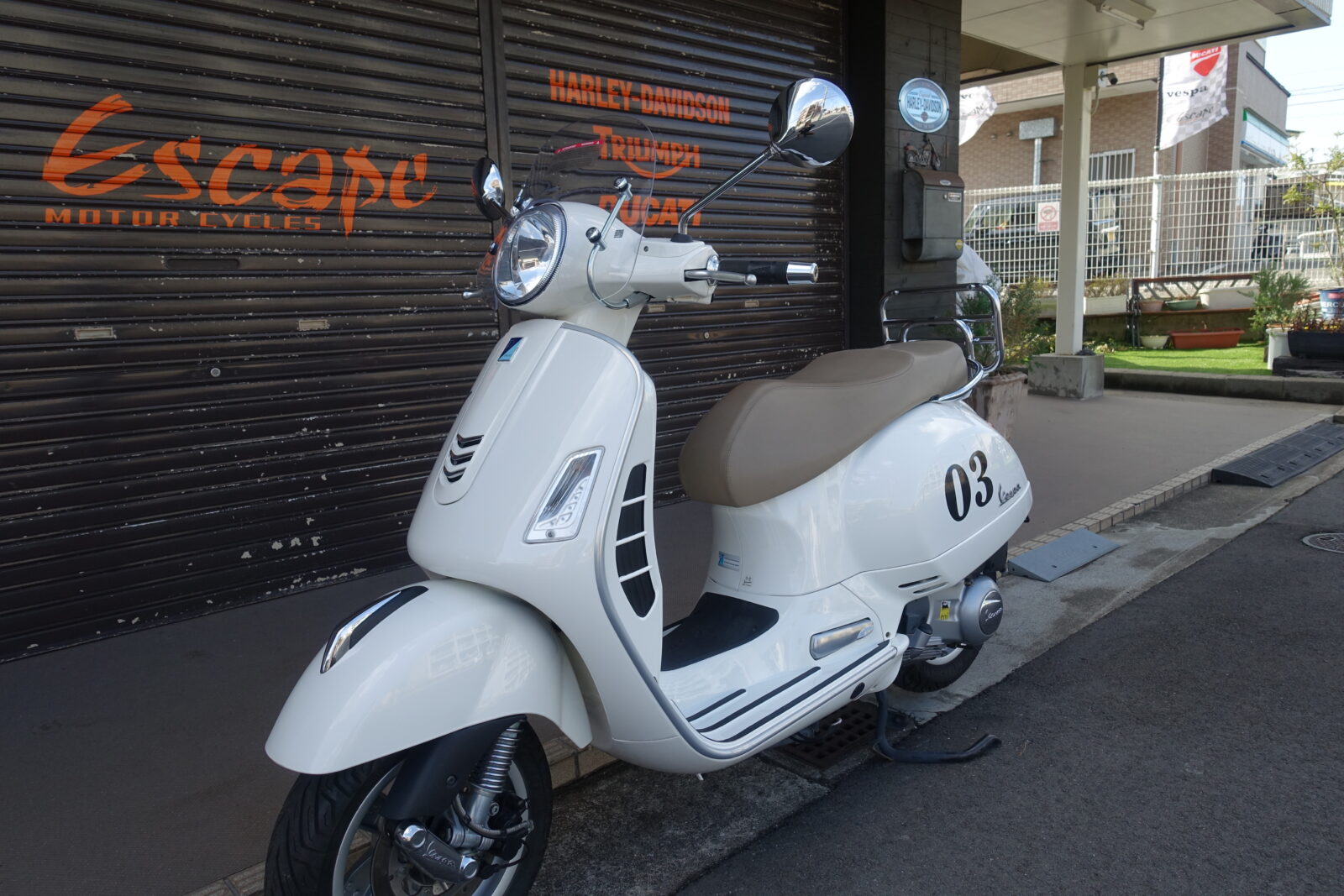 ベスパ　GTS250IE    VESPA  ETC付き Vespa GTS 250｜Vespa
