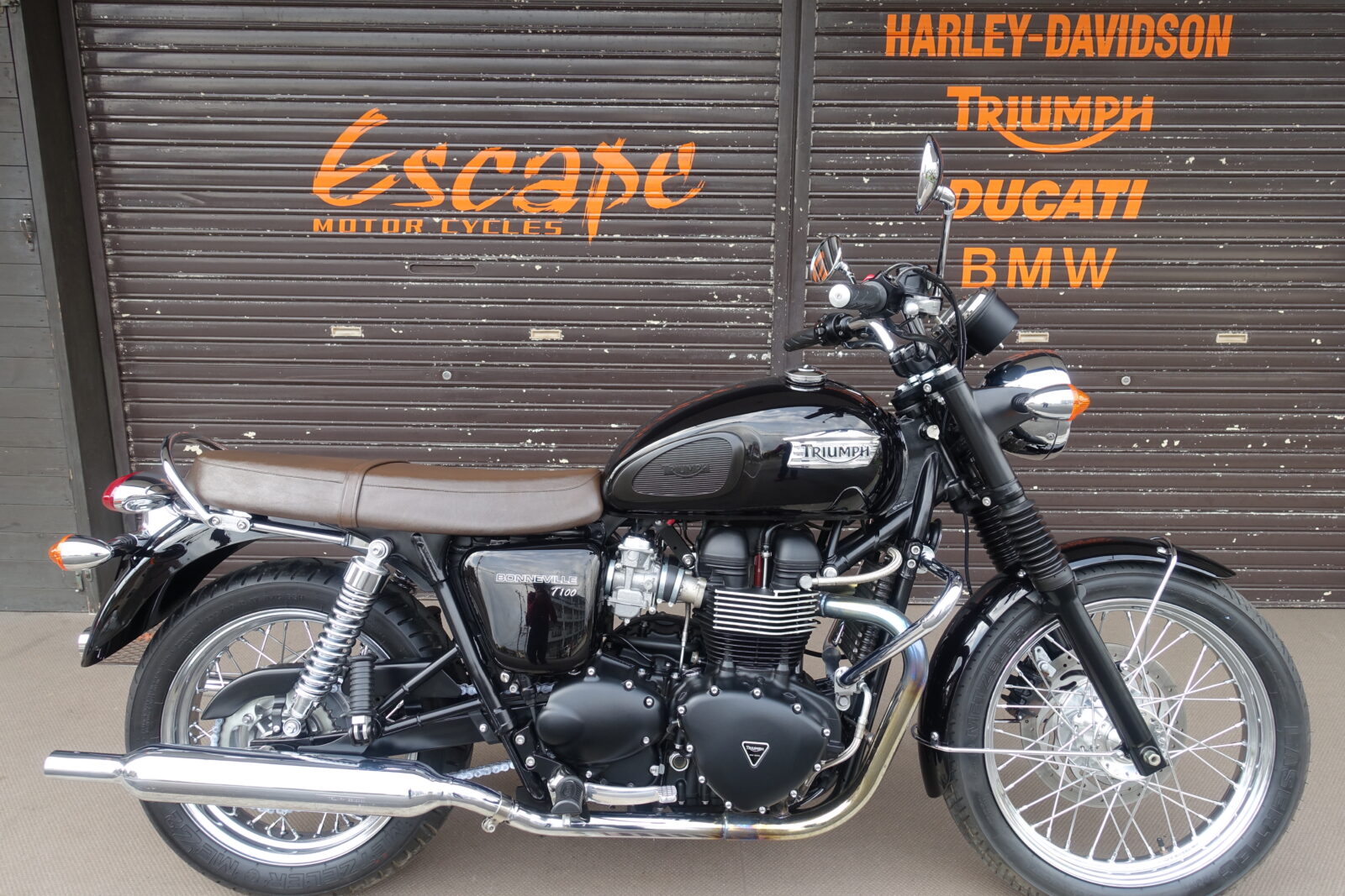 TRIUMPH ボンネビルT100 ワンオーナー車
