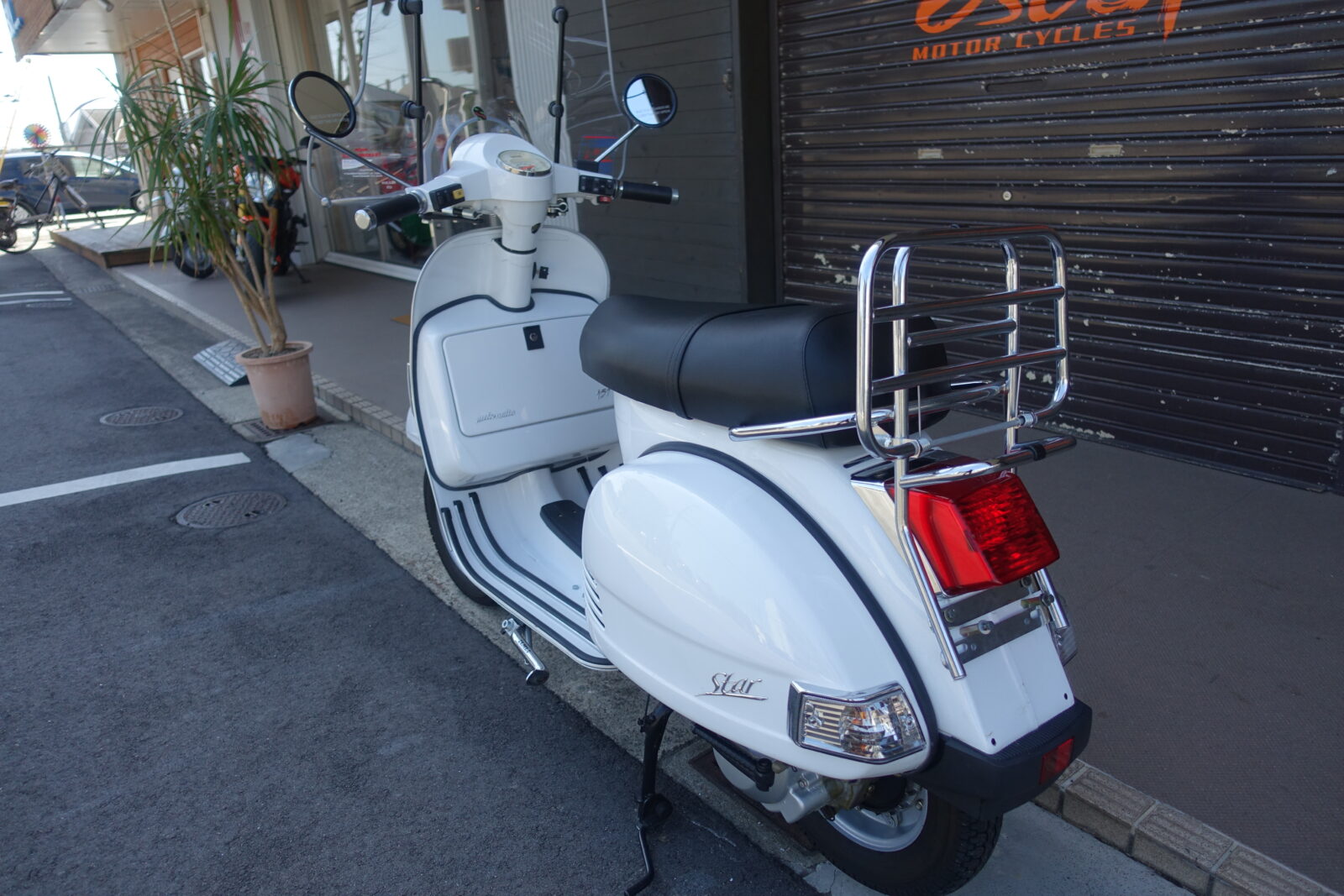 LML スターデラックス4S オートマチック | Escape Bike
