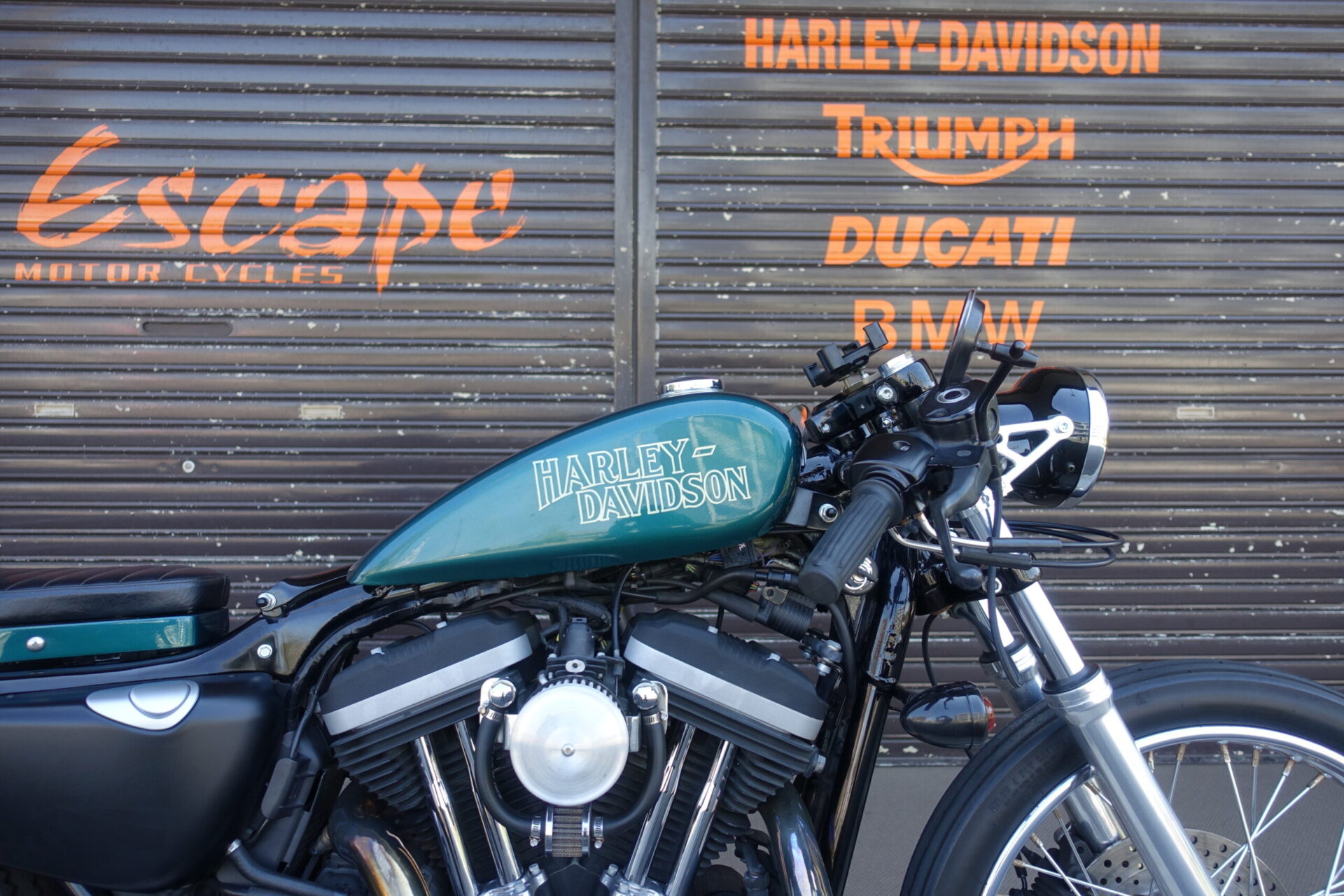 XL883N アイアン クラシックカフェカスタム | Escape Bike
