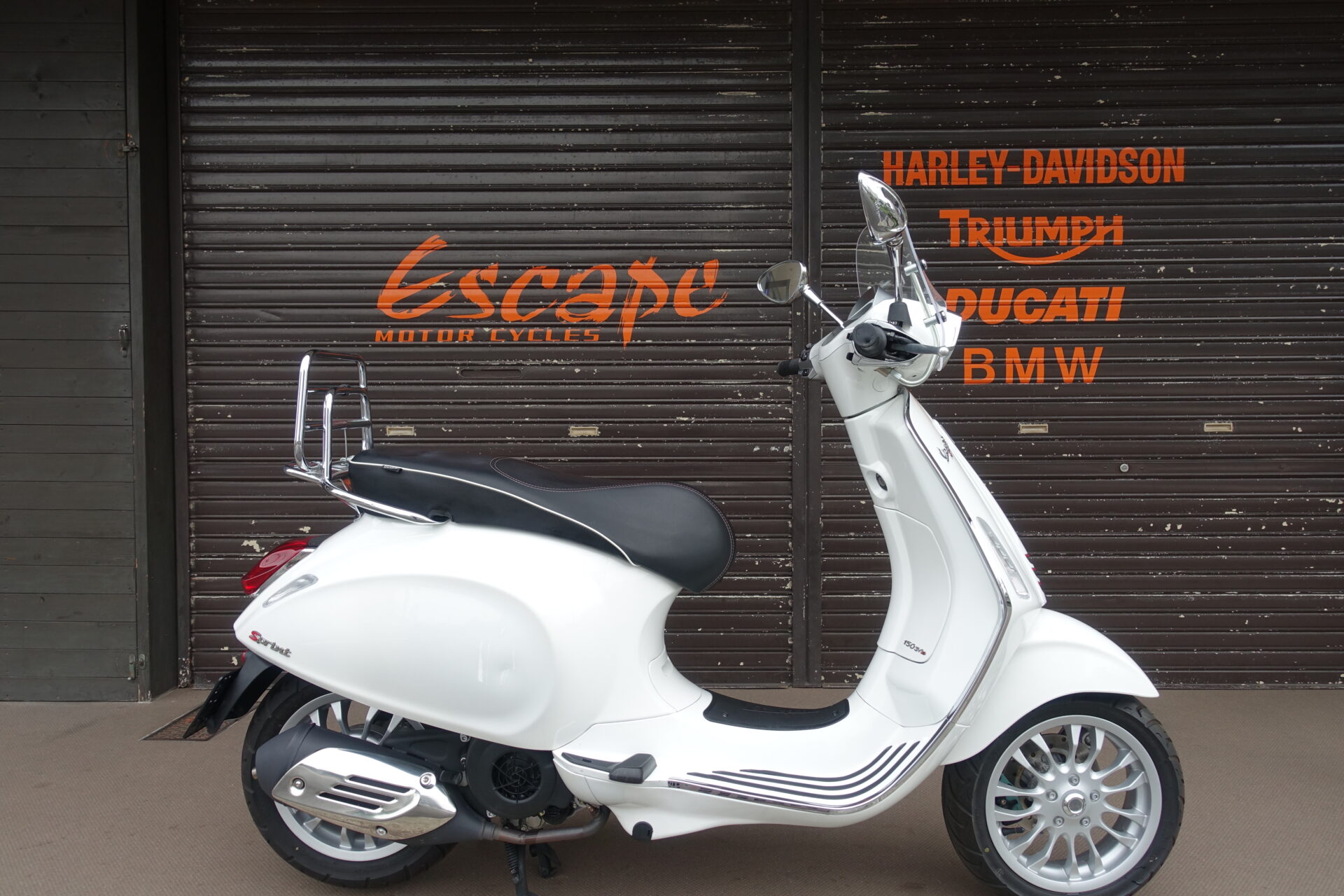 VESPA スプリント150