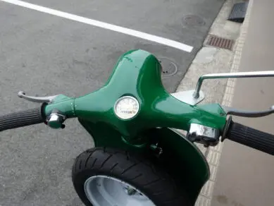 VESPA 50S ビンテージ グリーン | Escape Bike