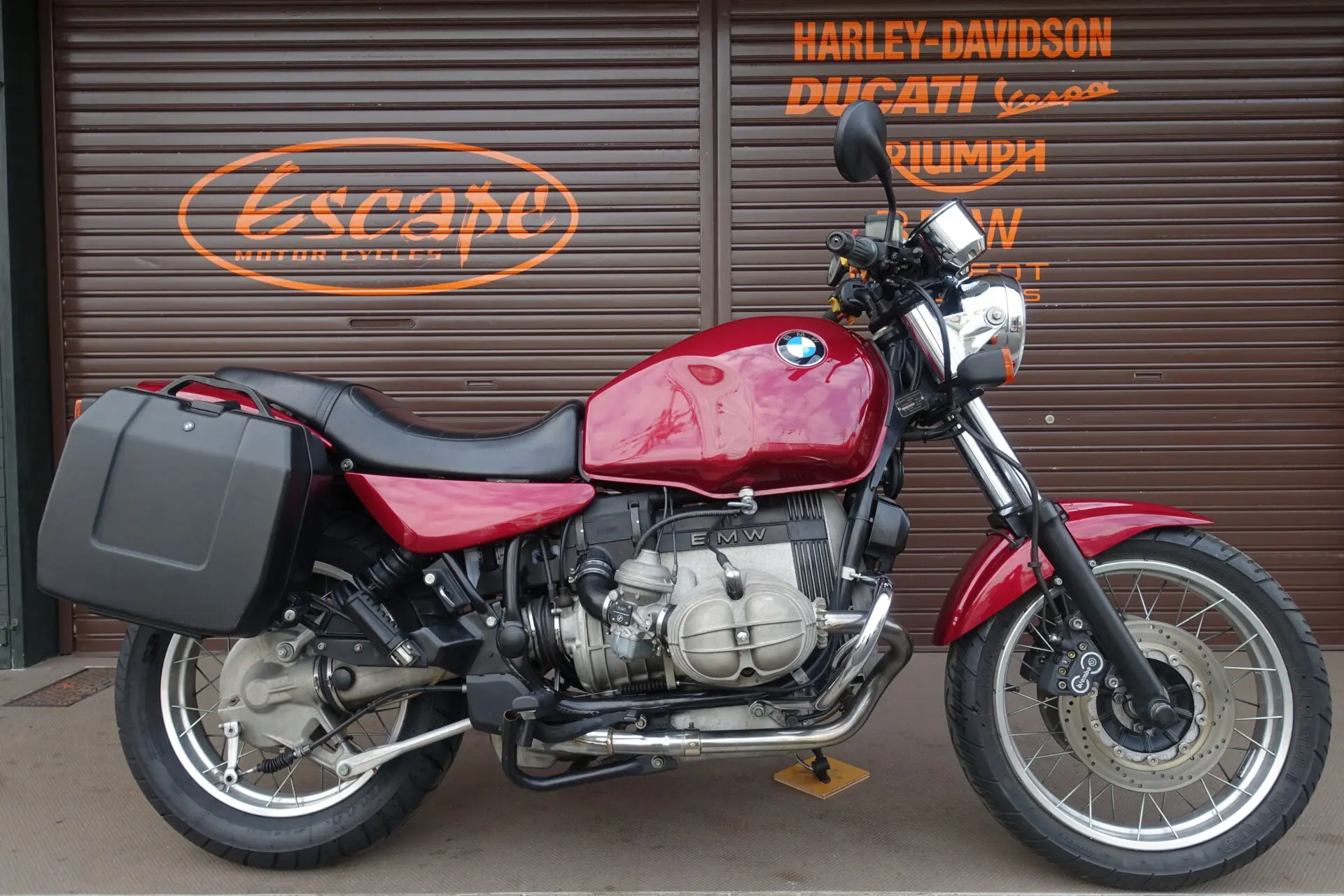 R100R ミスティック 左右パニアケース ETC | Escape Bike