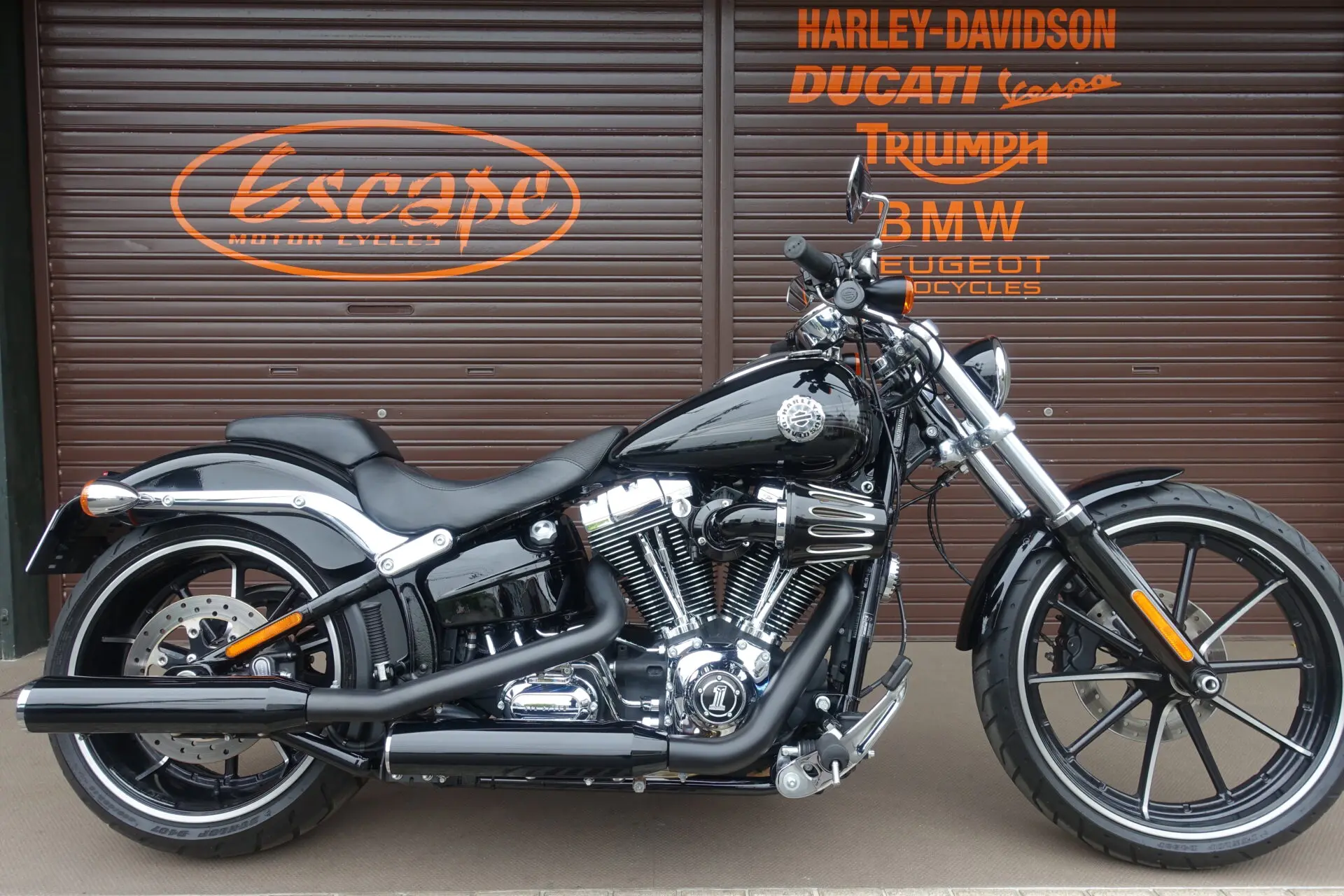 HARLEY-DAVIDSON FXSBブレイクアウト BF5 エアクリ　純正 FXSB ブレイクアウト スクリーミンイーグルエアクリ | Escape Bike