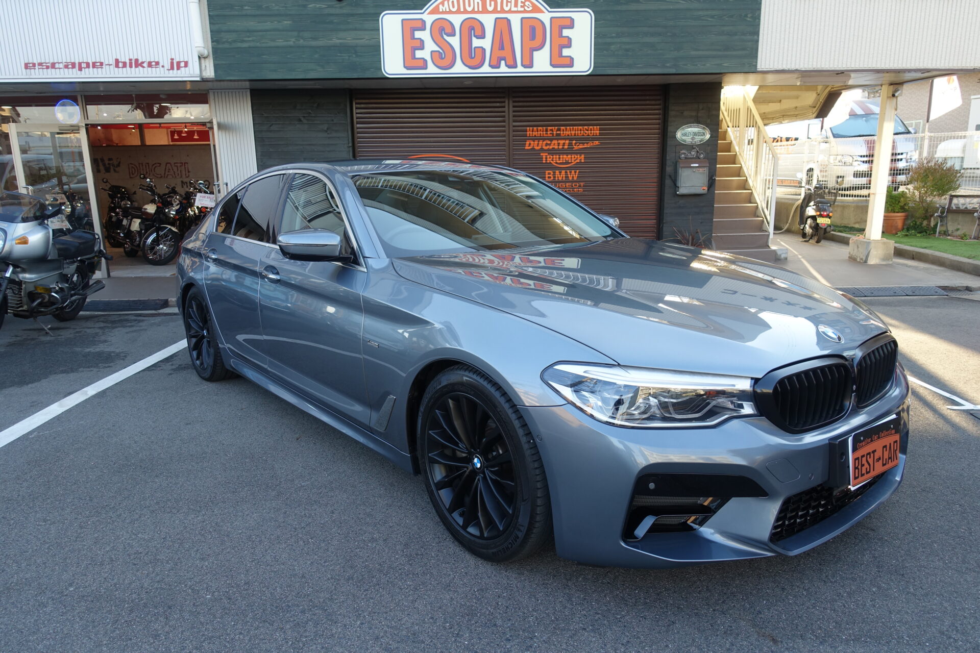 BMW G30 523D ラグジュアリー 6.7万キロ Ｍ5仕様