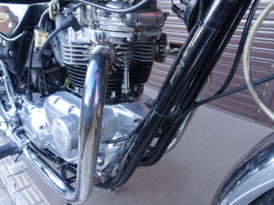 TRIUMPH T140ボンネビル | Escape Bike