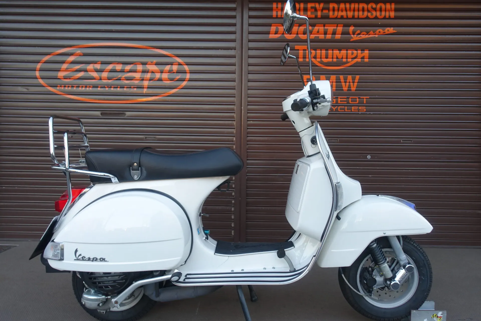 VESPA | Page 5 of 31 | Escape Bike