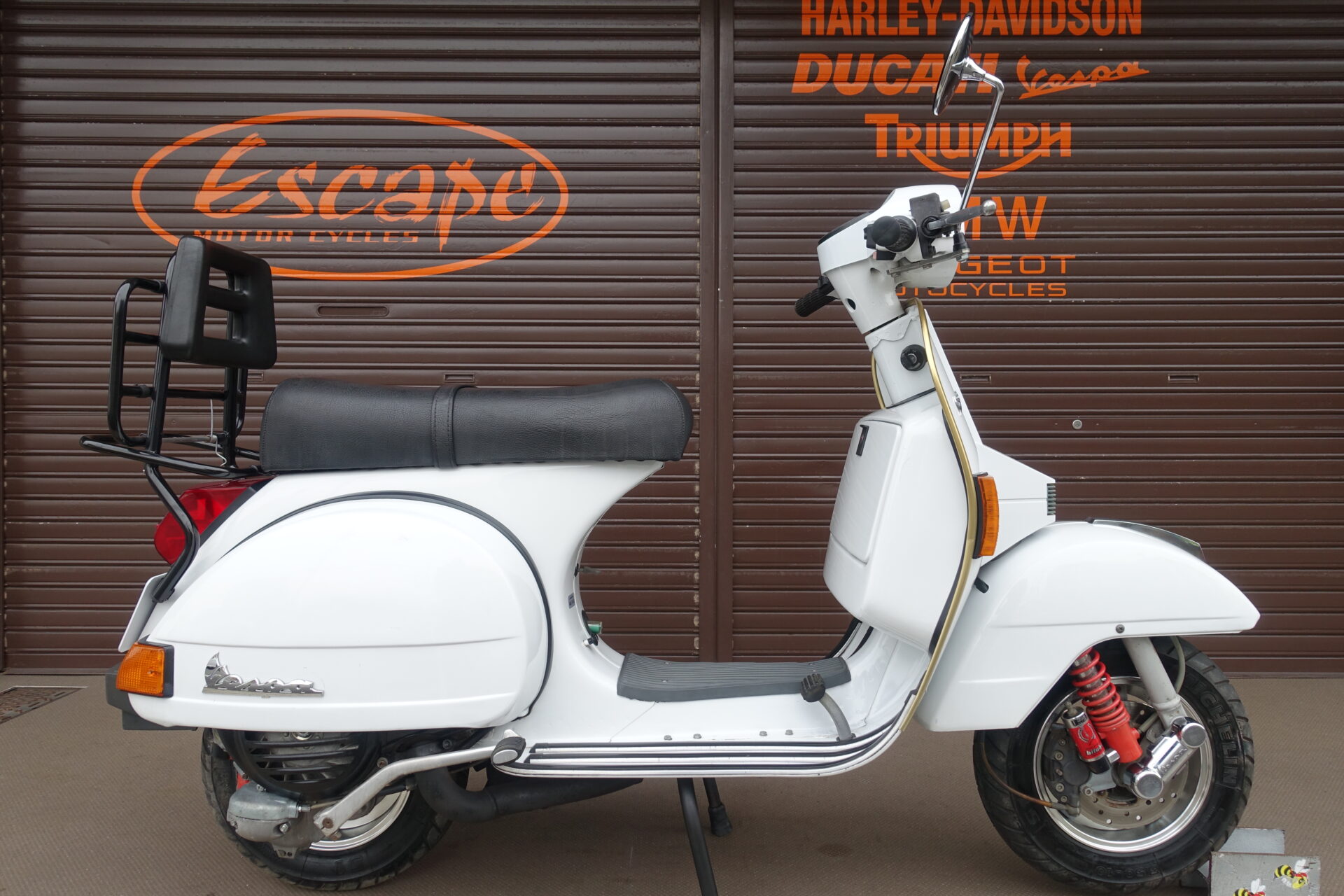 VESPA PX200FL クロームチューブレスホイール ビチューボサス SITOスポーツマフラー リアキャリア