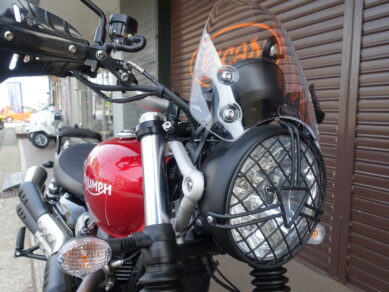 TRIUMPH ストリートスクランブラー スクリーン ストーンガード ハンド
