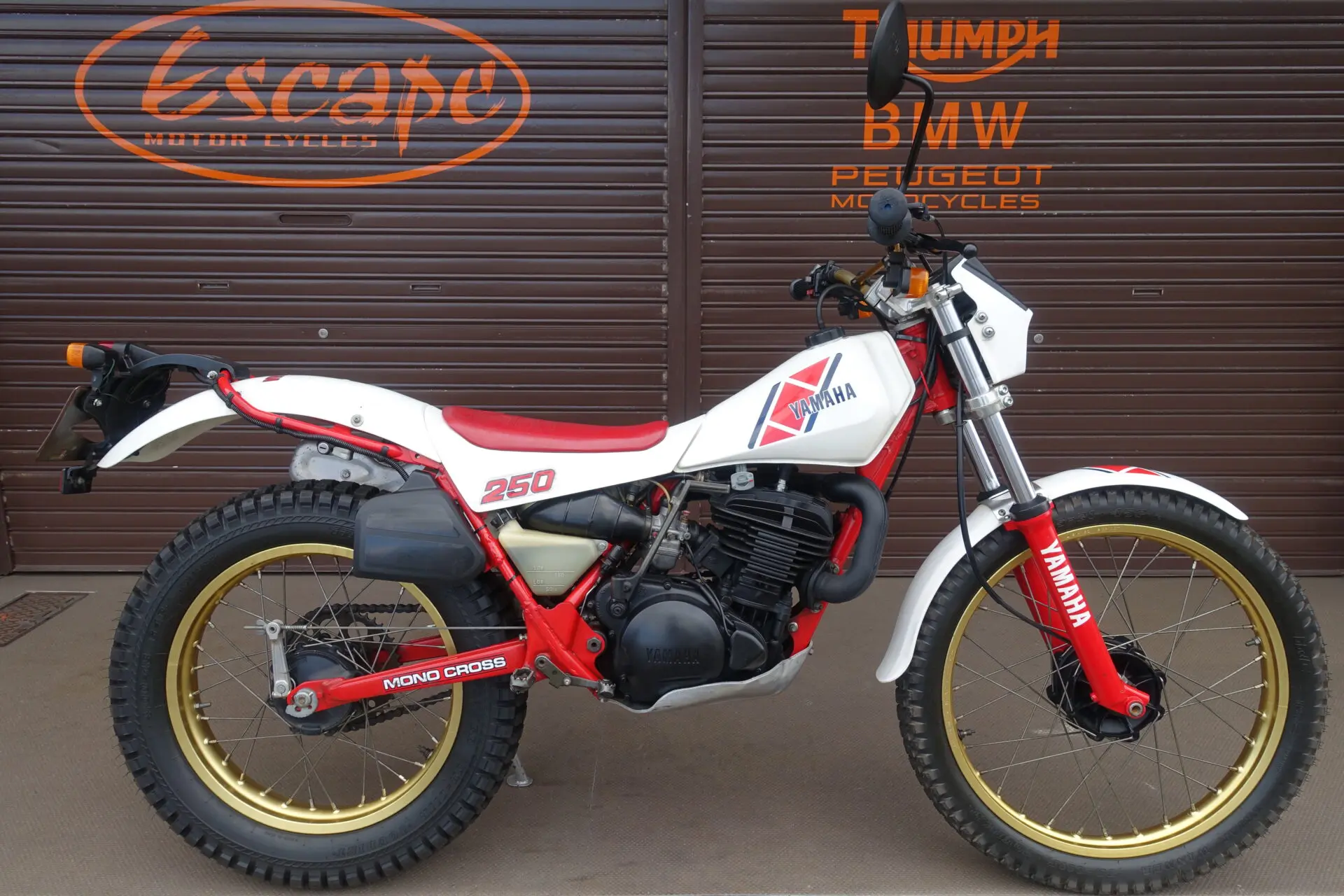 YAMAHA TY250 スコティッシュ WAKOTRY1チャンバー | Escape Bike