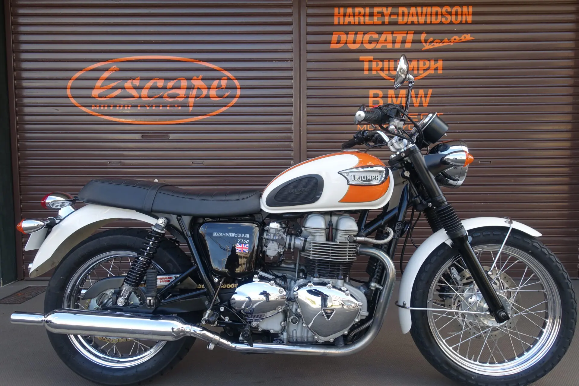 TRIUMPH | Escape Bike