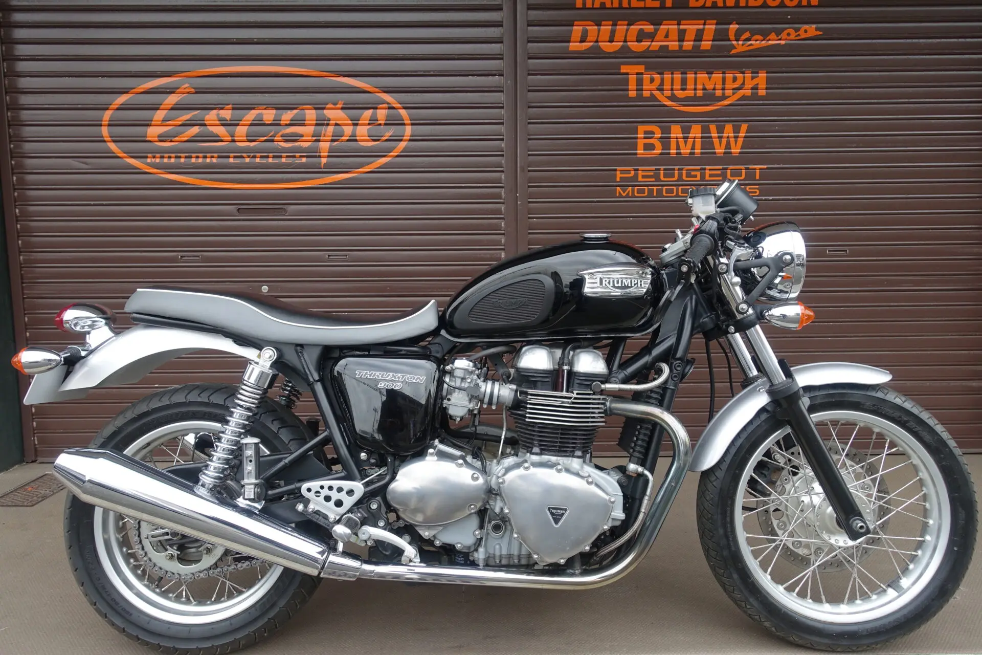 TRIUMPH | Escape Bike
