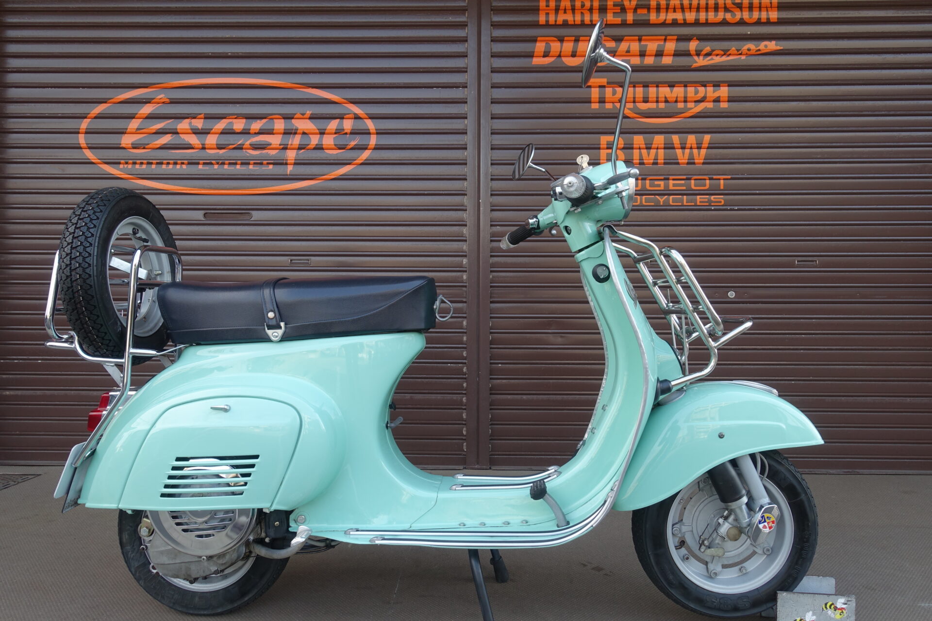 VESPA 125ET3 ペパーミントグリーン 前後キャリア | Escape Bike