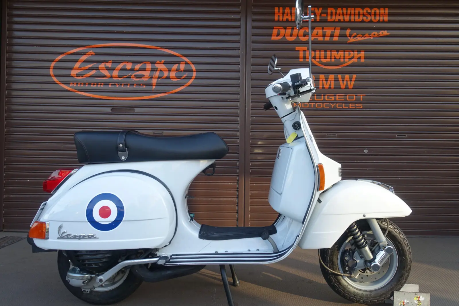VESPA PX125Euro3 | Escape Bike